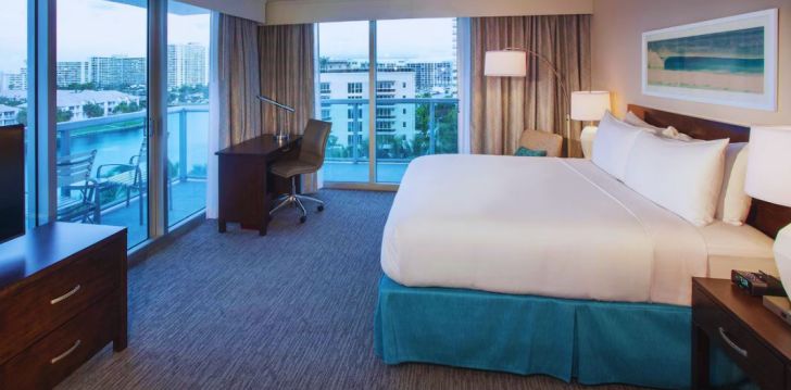 DOUBLETREE RESORT BY HILTON HOLLYWOOD BEACH - klientų vertinamas, kaip geras kainos ir kokybės santykis.