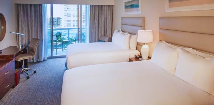 atostogos JAV – apsistokite viešbutyje DOUBLETREE RESORT BY HILTON HOLLYWOOD BEACH