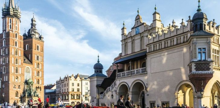 planuoji kelionę į Lenkija? apsistokite 3 viešbutyje KELIONĖ AUTOBUSU (Krokuva). 