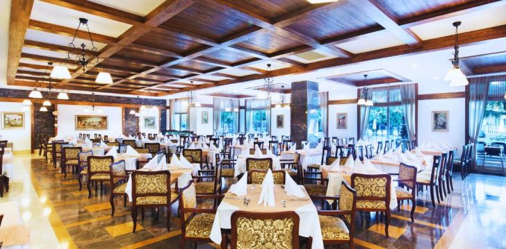 viešbutis ALBA QUEEN HOTEL įsikūręs Turkija. 