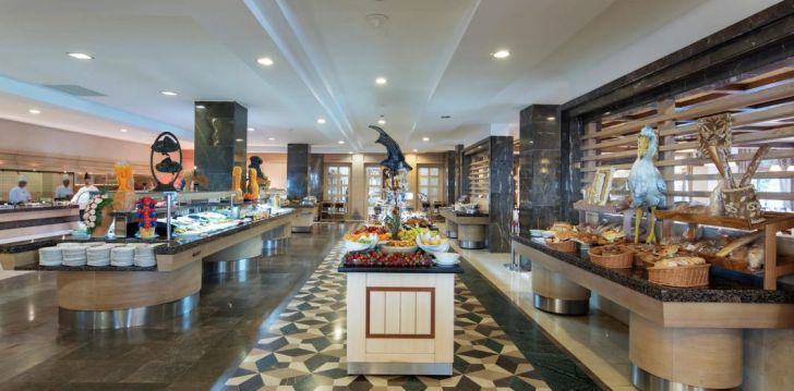 patogus viešbutis jūsų kelionei – 5* ALBA QUEEN HOTEL