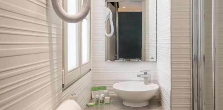 atostogos Prancūzija – apsistokite viešbutyje HOTEL PRINCE ALBERT MONTMARTRE