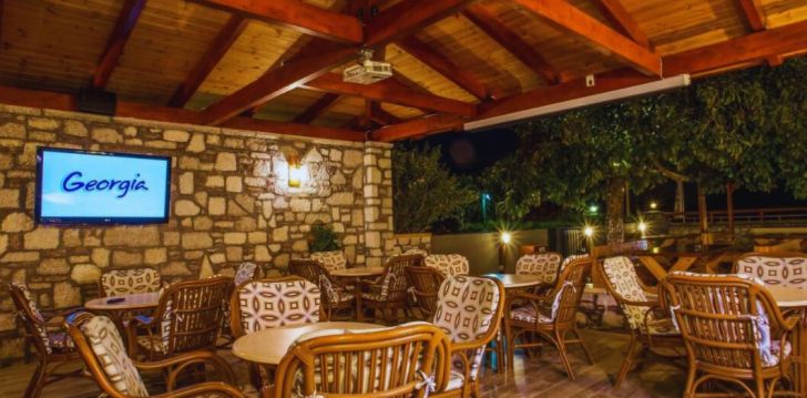 Apsistokite GEORGIA APARTMENTS RHODES viešbutyje už gerą kainą.