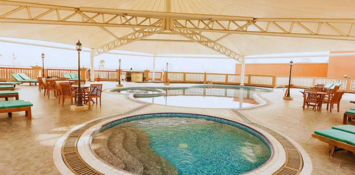 Atostogaukite saulėtoje Šardžoje, 4* RED CASTLE HOTEL SHARJAH viešbutyje! 3