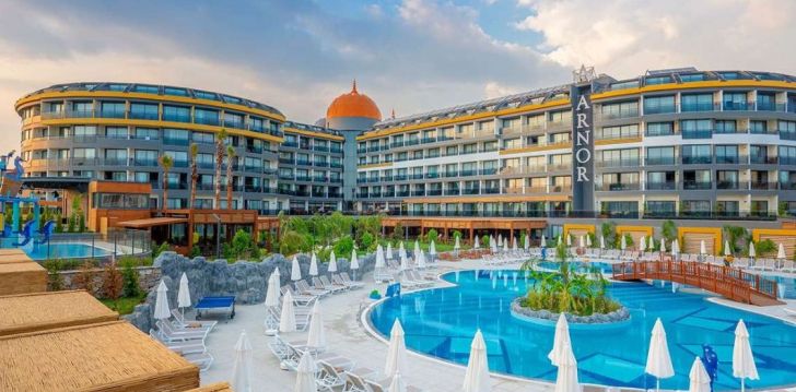 tavo atostogos prasideda viešbutyje ARNOR DELUXE HOTEL & SPA