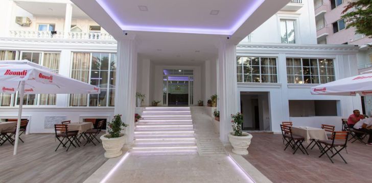 patogus viešbutis jūsų kelionei – 3* ESAL
