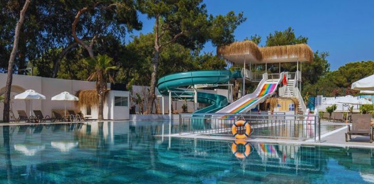 Rinkitės viešbutį BERRY BLUE HOTEL kelionei į Turkija