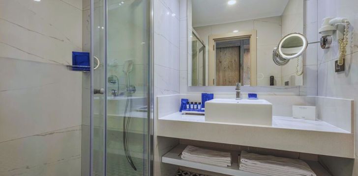 Patogus viešbutis jūsų kelionei – 5* BERRY BLUE HOTEL