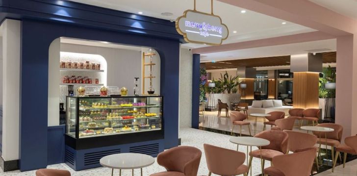 Rinkitės viešbutį BERRY BLUE HOTEL kelionei į Turkija