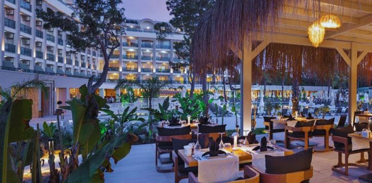Tavęs laukia poilsis Turkija įsikūrusiame BERRY BLUE HOTEL