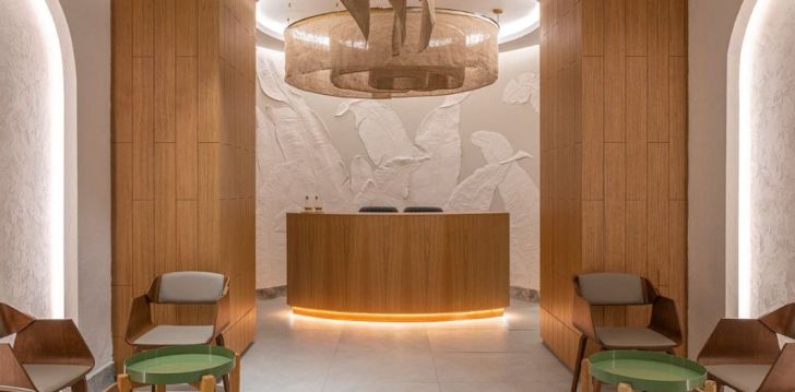 BERRY BLUE HOTEL - klientų vertinamas, kaip geras kainos ir kokybės santykis. 