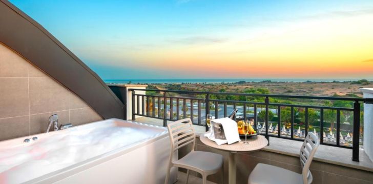 Viešbutis VOX MARIS RESORT įsikūręs Turkija.