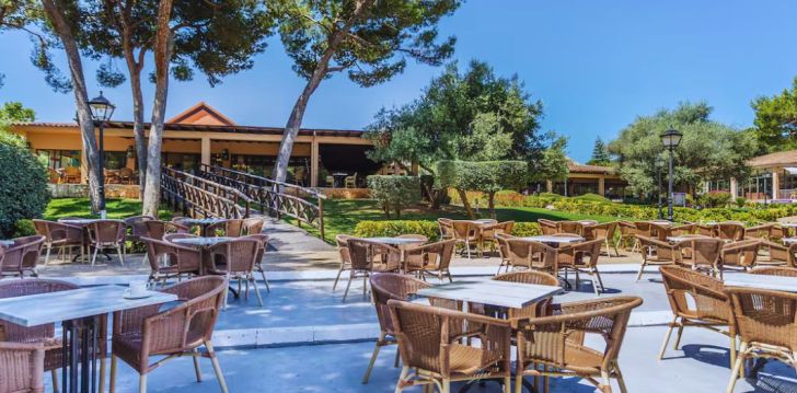 apsistokite VELL MARI HOTEL & RESORT viešbutyje už gerą kainą.