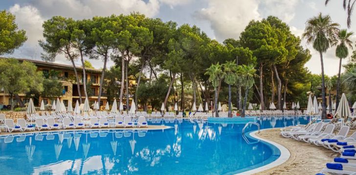nepraleisk progos pailsėti už gerą kainą - viešbutyje VELL MARI HOTEL & RESORT