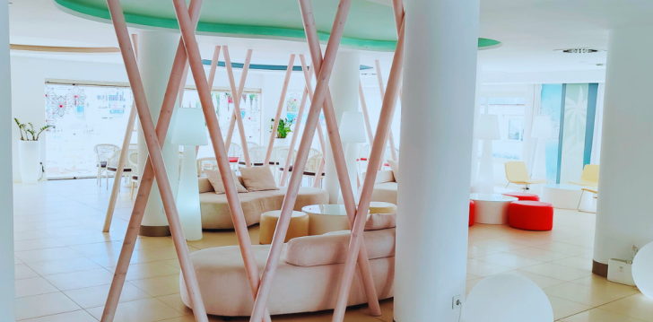 patogus viešbutis jūsų kelionei – 4* BLUESEA ANBA ROMANI