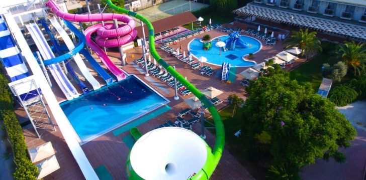 CLUB NENA HOLIDAY RESORT - klientų vertinamas, kaip geras kainos ir kokybės santykis. 