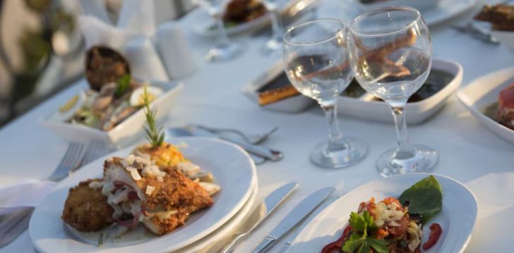 tavęs laukia poilsis Turkija įsikūrusiame CLUB NENA HOLIDAY RESORT