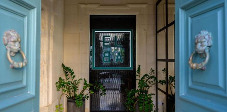 apsistokite XVI SUITES (Adults Only) viešbutyje už gerą kainą. 