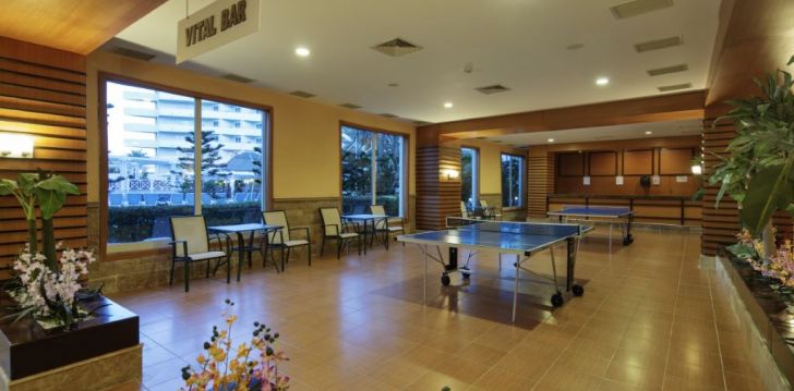 tavo atostogos prasideda viešbutyje CRYSTAL ADMIRAL RESORT SUITES & SPA