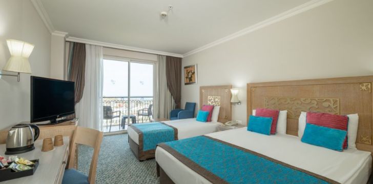 tavo atostogos prasideda viešbutyje CRYSTAL FAMILY RESORT & SPA