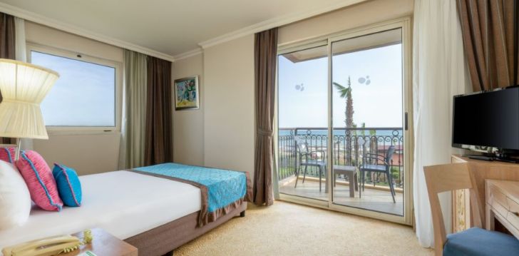 apsistokite CRYSTAL FAMILY RESORT & SPA viešbutyje už gerą kainą. 