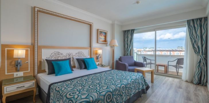 Apgyvendinimas 5* CRYSTAL WATERWORLD RESORT & SPA