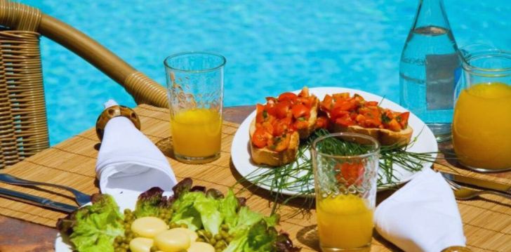 atostogos Ispanija – apsistokite viešbutyje APARTHOTEL ESQUINZO Y MONTE DEL MAR