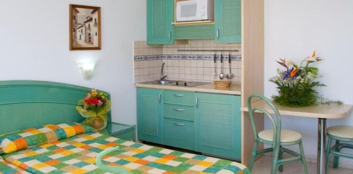 patogus viešbutis jūsų kelionei – 2* APARTHOTEL ESQUINZO Y MONTE DEL MAR
