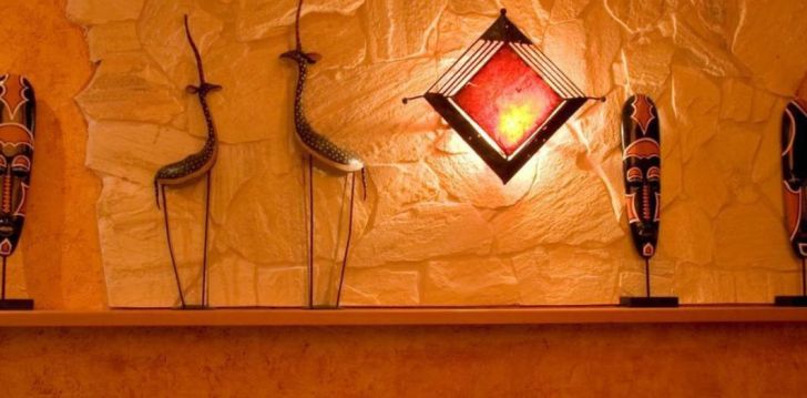 APARTHOTEL ESQUINZO Y MONTE DEL MAR - klientų vertinamas, kaip geras kainos ir kokybės santykis. 