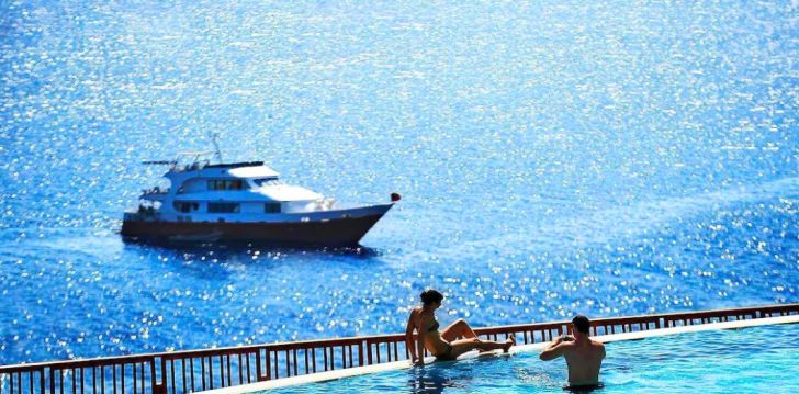 Planuoji kelionę į Egiptas? apsistokite 5 viešbutyje REEF OASIS BLUE BAY RESORT. 