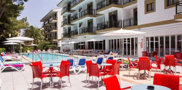 GUYA WAVE HOTEL - klientų vertinamas, kaip geras kainos ir kokybės santykis. 