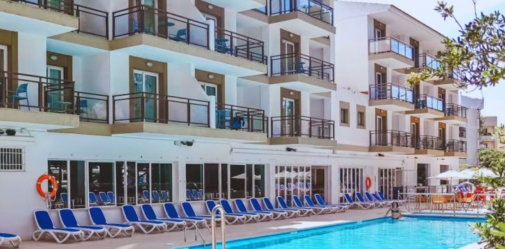 GUYA WAVE HOTEL - klientų vertinamas, kaip geras kainos ir kokybės santykis. 