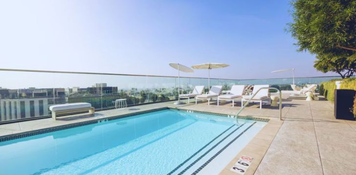 THE GODFREY HOTEL HOLLYWOOD - klientų vertinamas, kaip geras kainos ir kokybės santykis. 