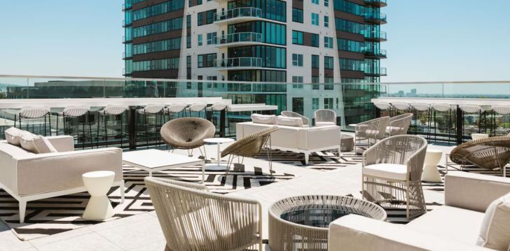 atostogos JAV – apsistokite viešbutyje THE GODFREY HOTEL HOLLYWOOD