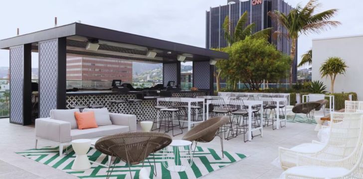 apsistokite THE GODFREY HOTEL HOLLYWOOD viešbutyje už gerą kainą. 