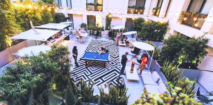 planuoji kelionę į JAV? apsistokite 4 viešbutyje THE GODFREY HOTEL HOLLYWOOD.