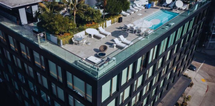 apsistokite THE GODFREY HOTEL HOLLYWOOD viešbutyje už gerą kainą. 