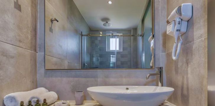 Apgyvendinimas 3* ZEFYROS ECO RESORT