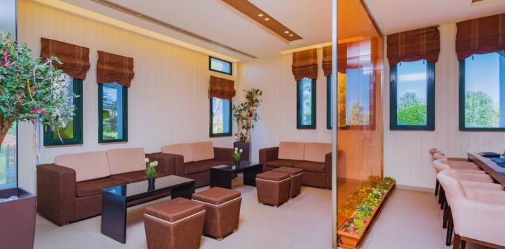 Planuoji kelionę į Graikija? apsistokite 3 viešbutyje OSCAR HOTEL.