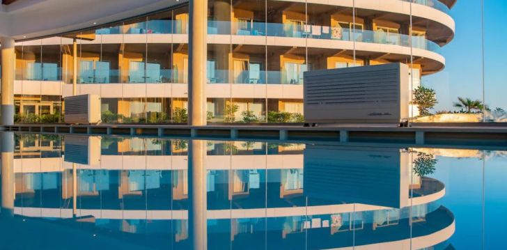 patogus viešbutis jūsų kelionei – 4* RAMLA BAY RESORT