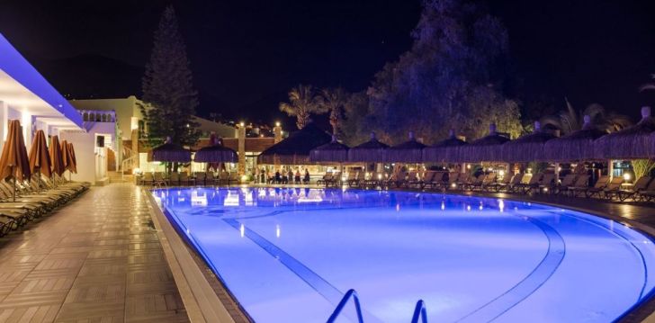 planuoji kelionę į Turkija? apsistokite 5 viešbutyje KADIKALE RESORT.
