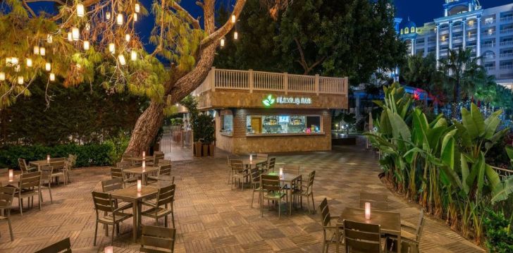 viešbutis RUBI PLATINUM SPA RESORT & SUITES įsikūręs Turkija.