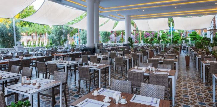 viešbutis RUBI PLATINUM SPA RESORT & SUITES įsikūręs Turkija.