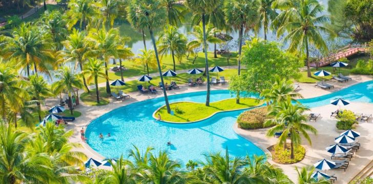 HILTON PHUKET ARCADIA RESORT & SPA - klientų vertinamas, kaip geras kainos ir kokybės santykis. 