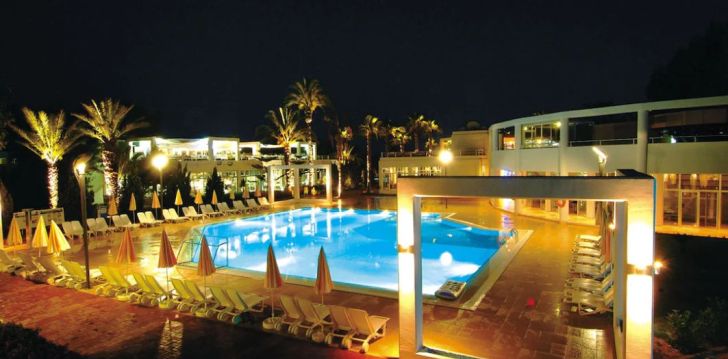 apgyvendinimas 5* CLUB KASTALIA HOLIDAY VILLAGE