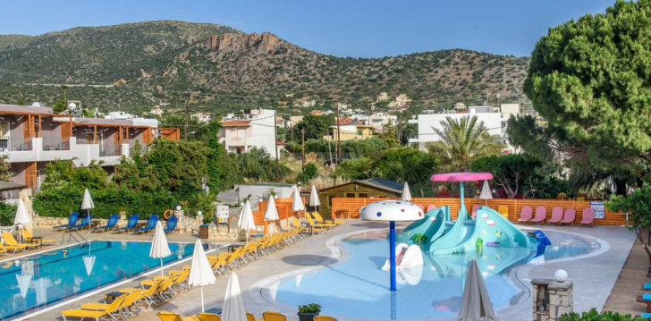 apsistokite KATRIN HOTEL & BUNGALOWS viešbutyje už gerą kainą.