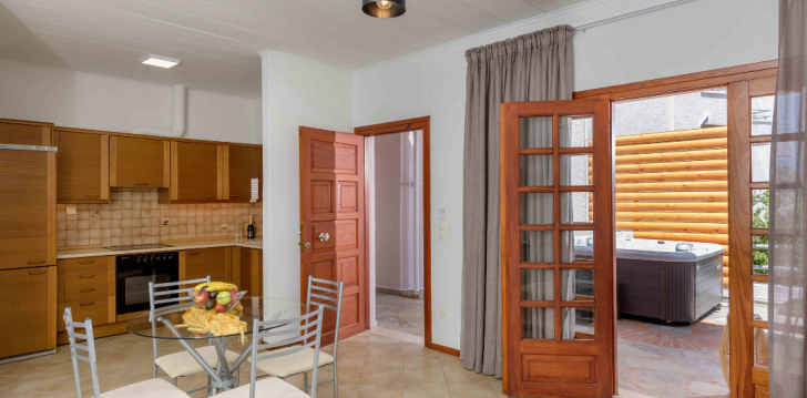 atostogos Graikija – apsistokite viešbutyje KATRIN HOTEL & BUNGALOWS