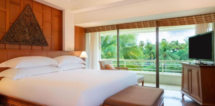Rinkitės viešbutį HILTON PHUKET ARCADIA RESORT & SPA kelionei į 