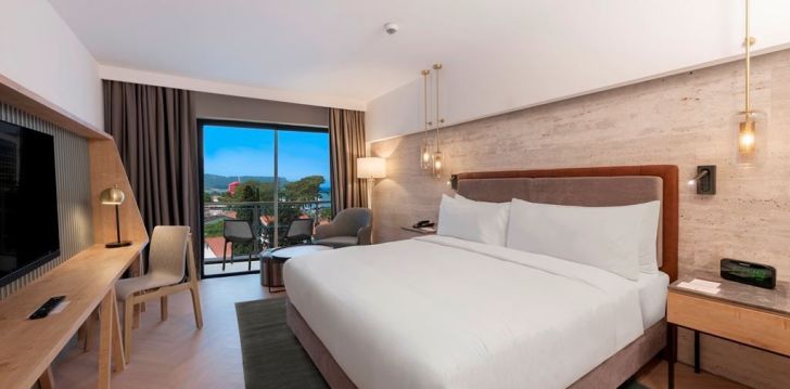apsistokite DOUBLETREE BY HILTON ANTALYA – KEMER viešbutyje už gerą kainą. 