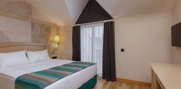 Planuoji kelionę į Turkija? apsistokite 4 viešbutyje GREENWOOD KEMER RESORT.